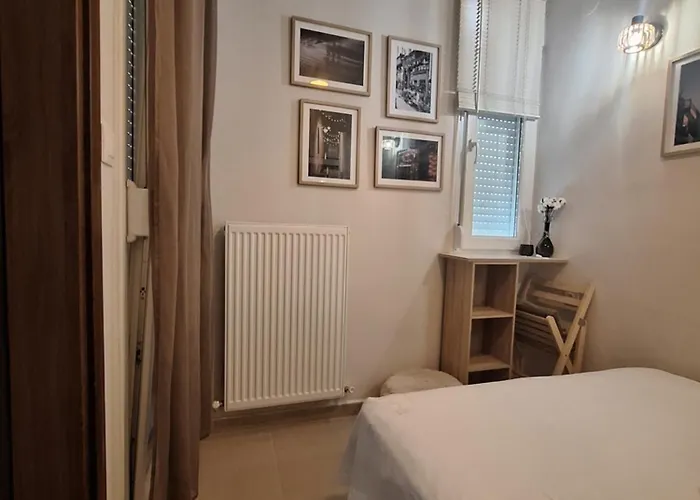 The Gallery Tessalónica